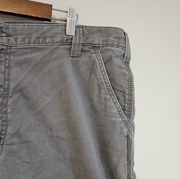 Gray carhartt Relaxed Fit shorts - Picture 4 of 10